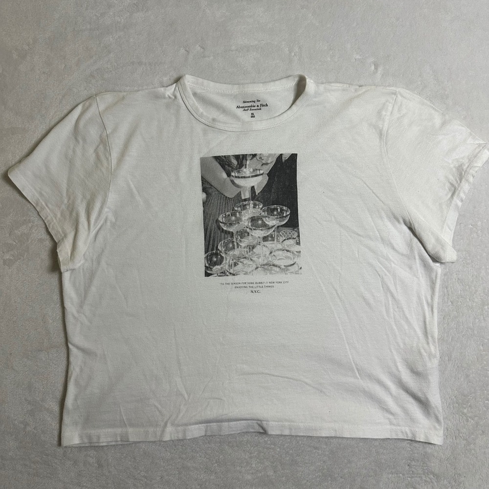 Abercrombie & Fitch Champagne Tower Graphic Tee XL White NYC Bubbly Quiet Luxury